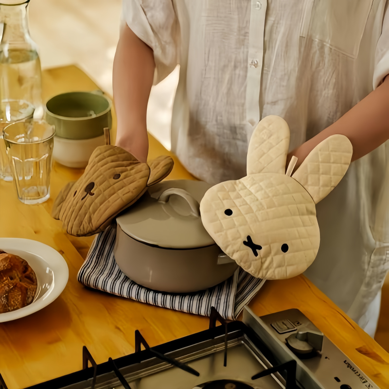 Kawaii Miffy Insulated Kitchen - Heat Resistant Glove recension och pris